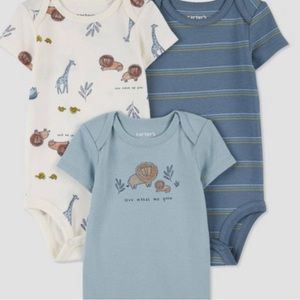 Carter boys clothes w diapers